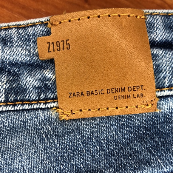 ZARA | Ripped Skinny Jeans - Picture 4 of 4